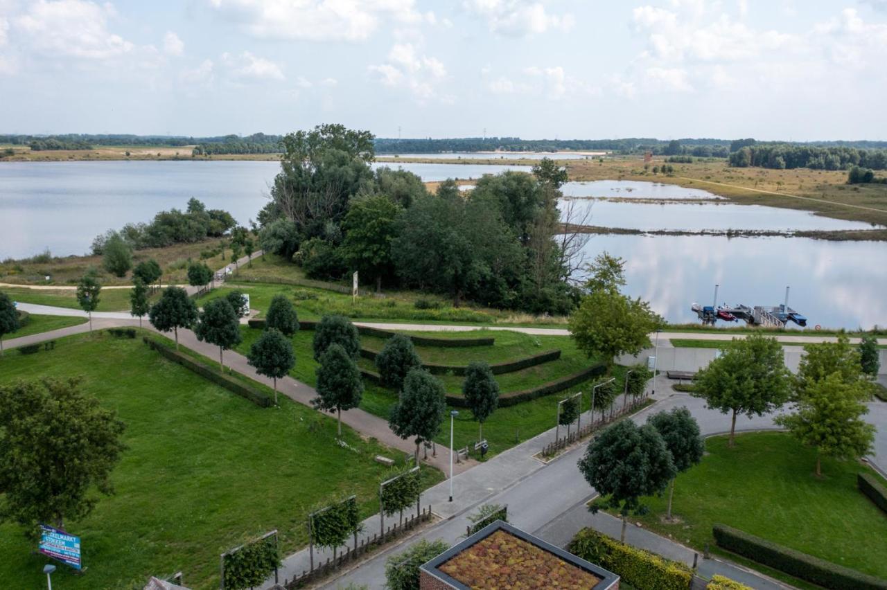 Tussen Hemel En Maas Villa Dilsen-Stokkem Exteriör bild